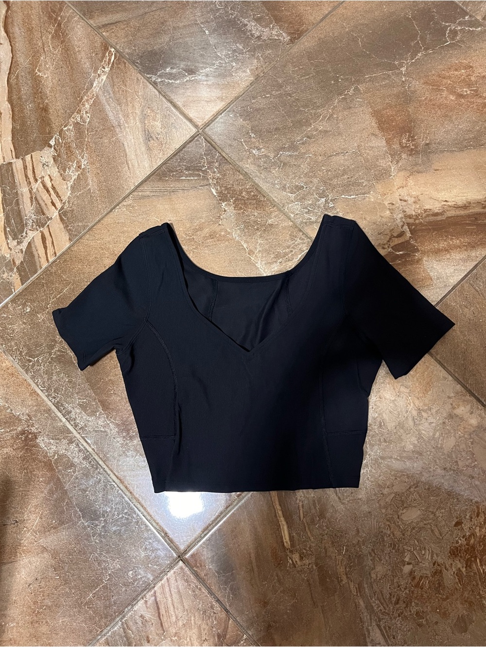 lululemon athletica Black V-Neck Short Sleeve Crop Top